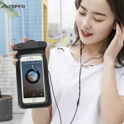 Poche imperméable IPX8 de cas de téléphone de 6,8 pouces compatible avec l'iPhone 12 11 pro