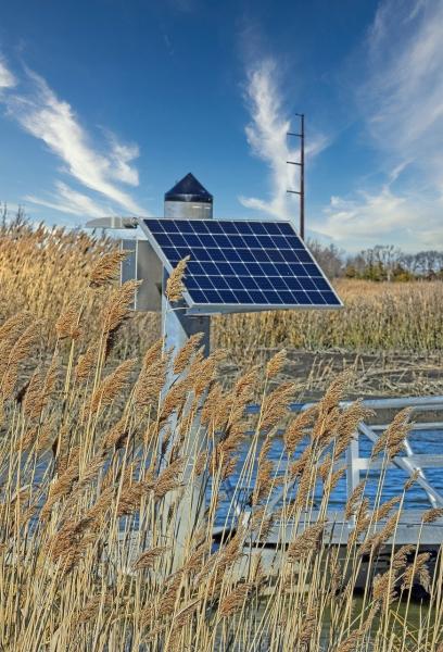 390 Watt Mono Perc Half Cut Bifacial Solar Panels On Roof Residential