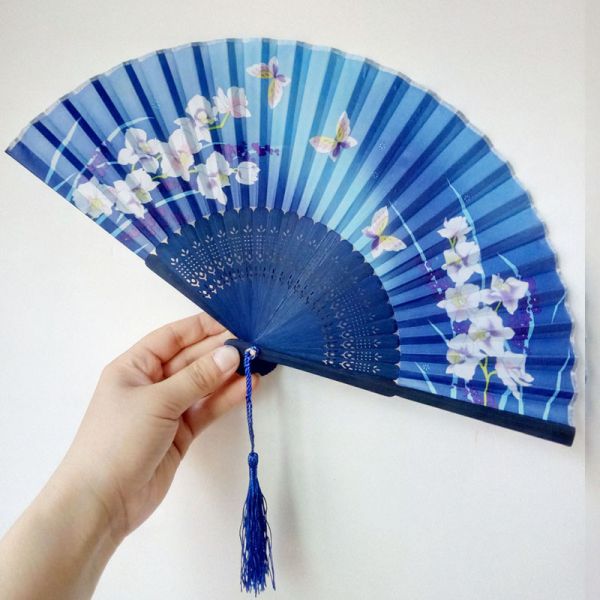 [I AM YOUR FANS] Sufficient Stock! Nice Silk Fabric Bamboo Ribs Fans butterfly Sakura Japanese Wedding Gift Floding Hand Fan