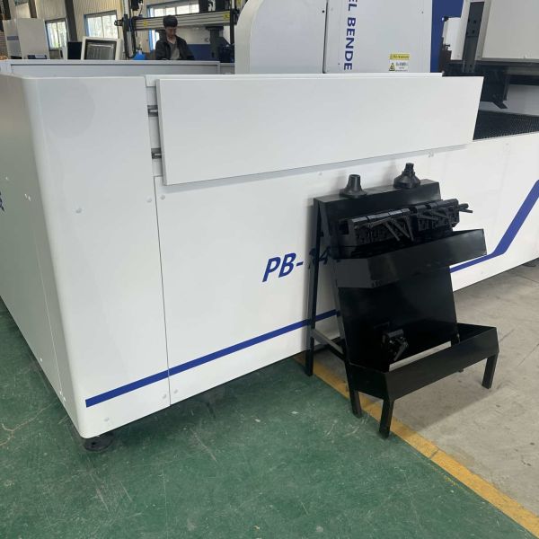 Industrial CNC Panel Bending Machine with 13-64 Axis EtherCAT Control for High Precision Bending and Fully Automated Metal Forming