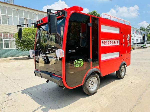 Electric Fire Truck Mini Fire Fighting Truck 2 Seats Fire Emergency Pure Electric