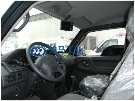 2.438L 150Km/h Off Road Bulletproof Vehicle 2725MM Wheelbase