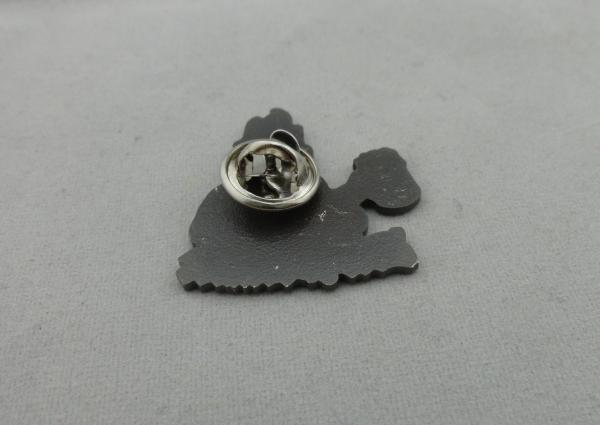 Iron Stamping, Die Struck Karneval Lapel Pin by Antique Nickel Plating (OEM & ODM)
