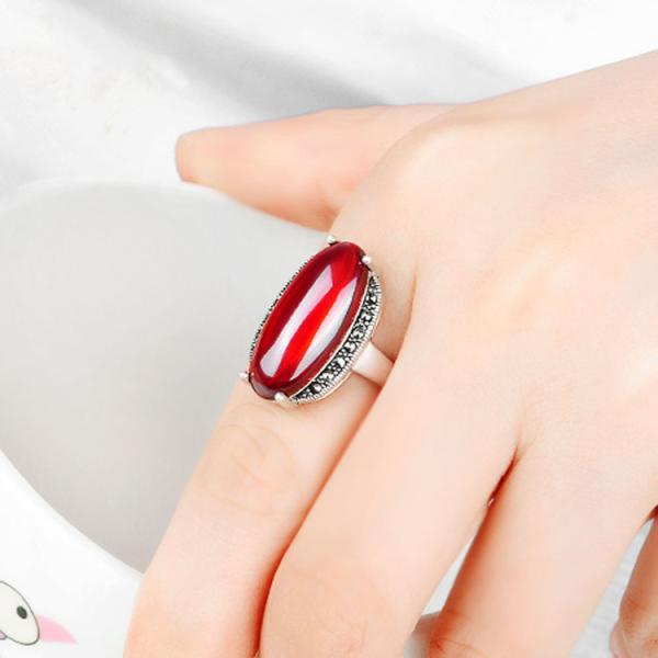 Thai Sterling Silver Oval Created Garnet Marcasite Ring (R121402)