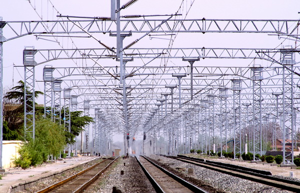 Провод АКСР гальванизированный проводником стальной для надземного кабеля АБК передающей линии