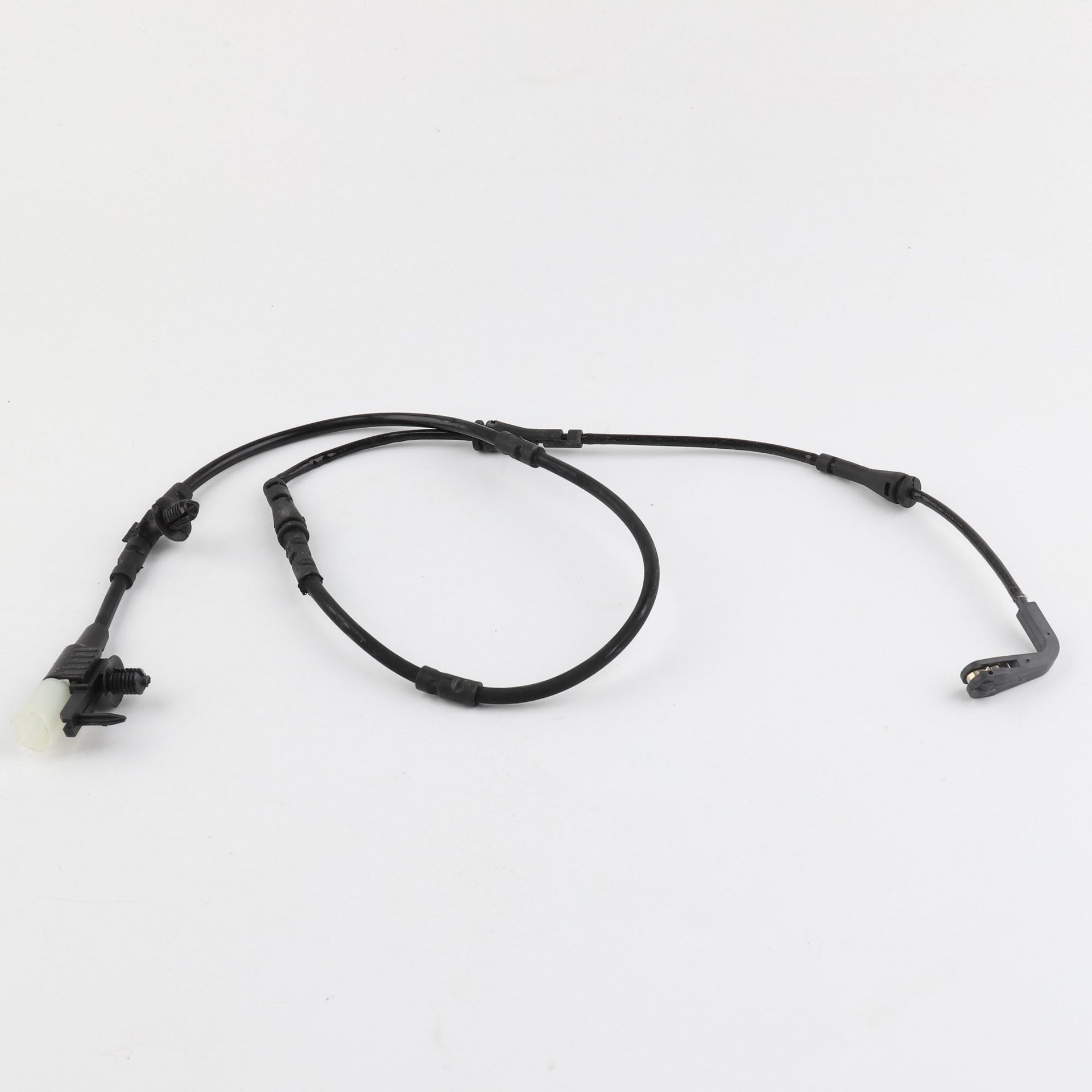 Brake alarm wire and brake pad sensing wire are applicable to the 15th generation Jaguar XE rear OE T2H2091.