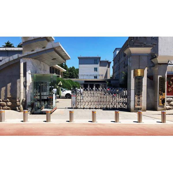 IP68 Protected Semi Automatic Bollards with 600mm Lifting Height and 1520mm Depth for Enhanced Security