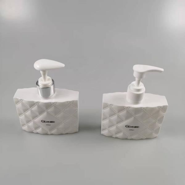 Квадратная пластиковая бутылка шампуня для лосьонов и средств личной гигиены 260 мл Пустая упаковка