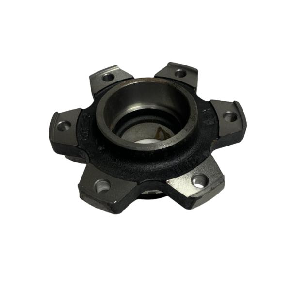 Steel Material Steering Hub for CPC D 20-35 Forklift with Long Working Life and High-Quality Construction