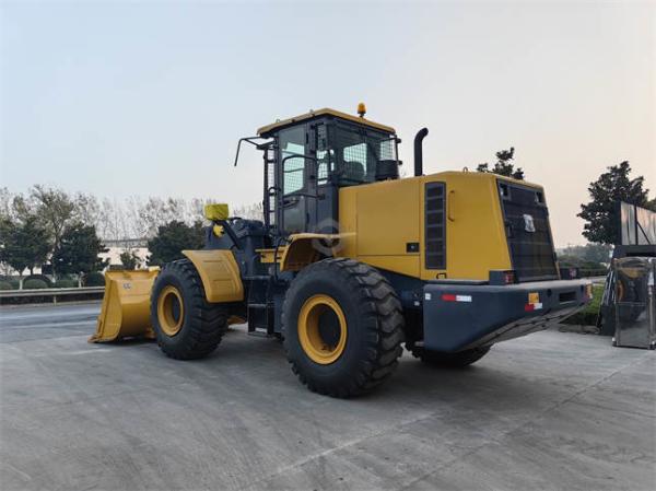 ZL50GN 5.5 Ton Wheel Loader com 3m3 Rock Bucket & Shangchai Motor