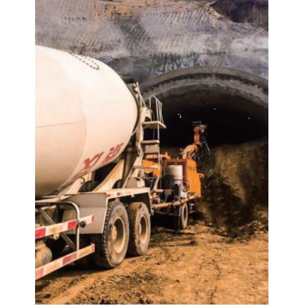 60 kW / 2200 rpm Equipo robótico de hormigón caliente KC2012W / 2513WJ Manipulador de hormigón caliente