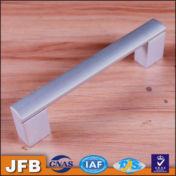 China factory wholesale chrome finish kitchen cabinet customized level fancy kitchen cabinet aluminum door handles