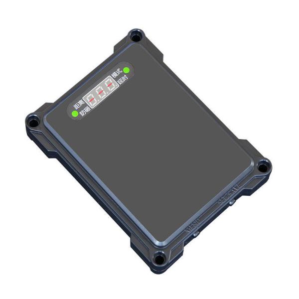 Detector de radar de vehículos de 12VDC con detección de 0,5-6 metros y precisión de ±0,1m para el control de acceso de puertas de barrera