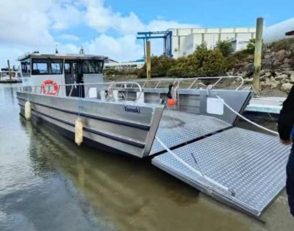 Multifunctional Recreation Aluminium Alloy Boat Customized Max Speed 45kt