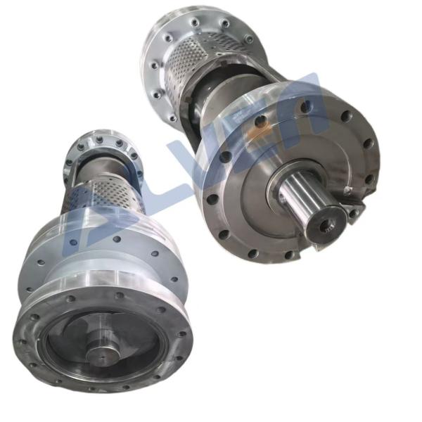 Squeezer Screw Barrel 0.015mm Straightness And 0.5-0.8mm Nitrided Layer Thickness For Plastic Extrusion