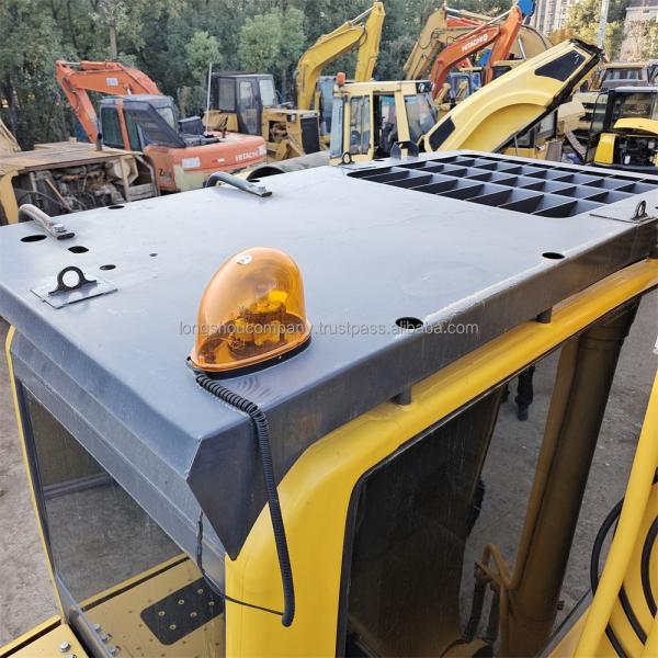 Japan Used Excavator PC240LC Second Hand Komatsu PC240LC-8 Crawler Excavator 2023 Model