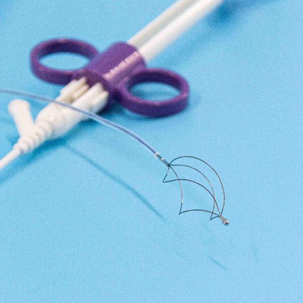 Round Stone Nitinol Tipless Basket Helical Stone Basket For Endoscopes