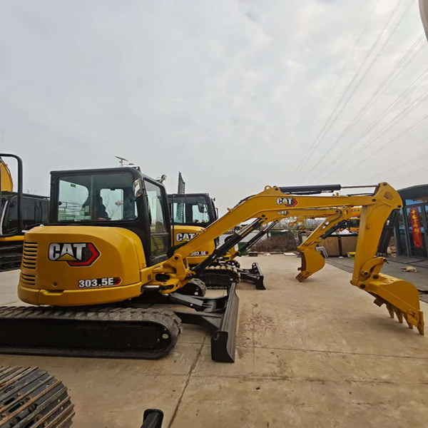 Good Price Original Japan Second Hand Cat 303.5E Machine Used Mini Excavator CAT303.5E Used Excavator for Farm Sale