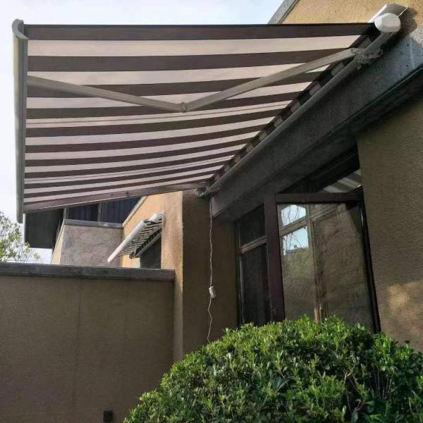 UV Protection Outdoor Sunshade Awning 10x10 Feet Sun Shade Canopy Retractable