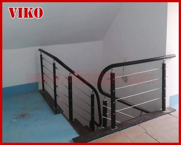 Steel Cable Stair VK92SC Treed American Oak  WoodenHandrail   Carbon Powder-coate Aluminum304 Stainless Steel