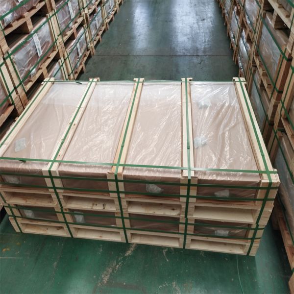 Solid Clear Textured Glass High Transmittance Tempered Glass Solar Panels Impact Resistant