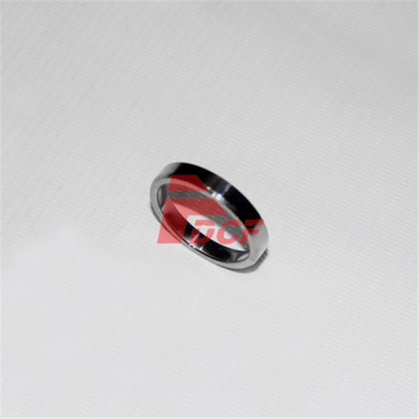 Замена ИР7927 ИР7926 места клапана Э320Д прикладывает экскаватор гусеницы