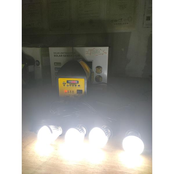 Solar Energy Waterproof Outdoor Garden outdoor wall lamp 5V 1000mA