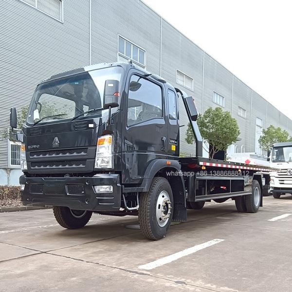 Hubei Low-Cost  6-Ton HOWO  4*2 Hydraulic Wrecker Truck  with 40KN Winch 5mm Steel Plate