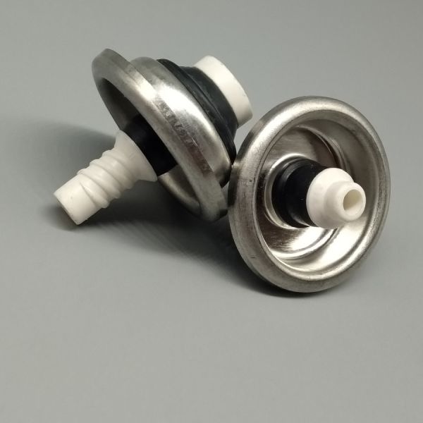 Durable and High-Flow PU Foam Spray Valve for Professional Insulation Installers with Anti-Clog and Ergonomic Grip Design.