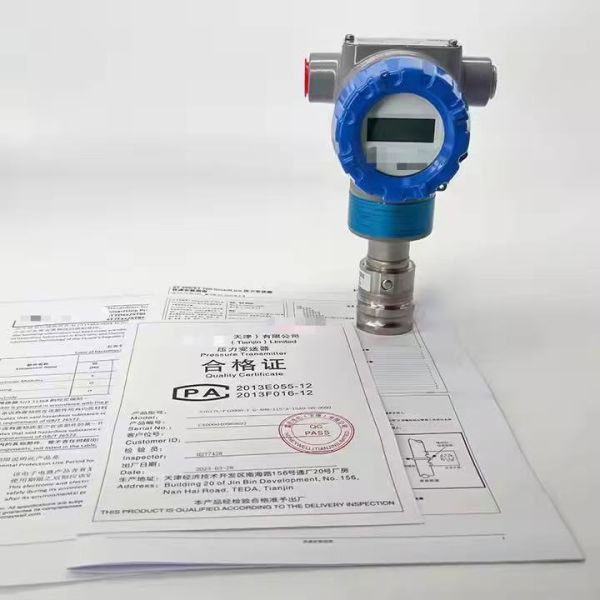 Honeywell STG77S-E1G000-1-C-CHS-12C-B-00A6-FX,F1,F5,TP-0000 SmartLine Gauge Pressure Transmitter with 4-20mA dc Analog Output, HART Protocol, and 316 Stainless Steel Construction