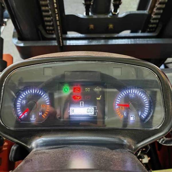 CPCD15 Gasoline Forklift Chinese GuangQing 4Y 1.5 Ton Forklift