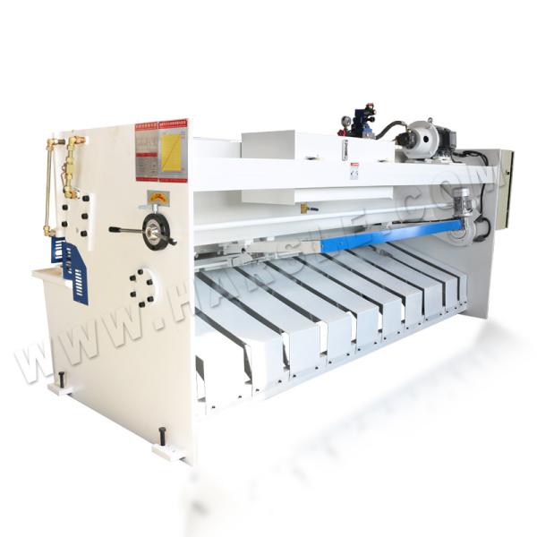 Sheet metal shearing cutting machine，QC12K-6×3200 metal cutting shears