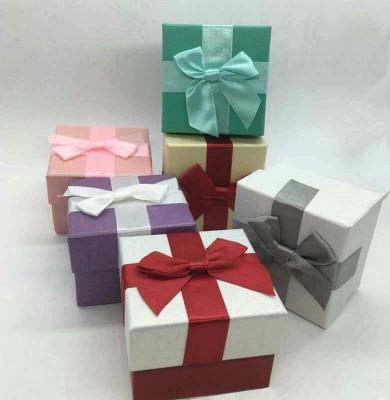 Pretty Paper Watch Necklace Jewelry Box , Heavy Cardboard Jewellery Packaging Boxes