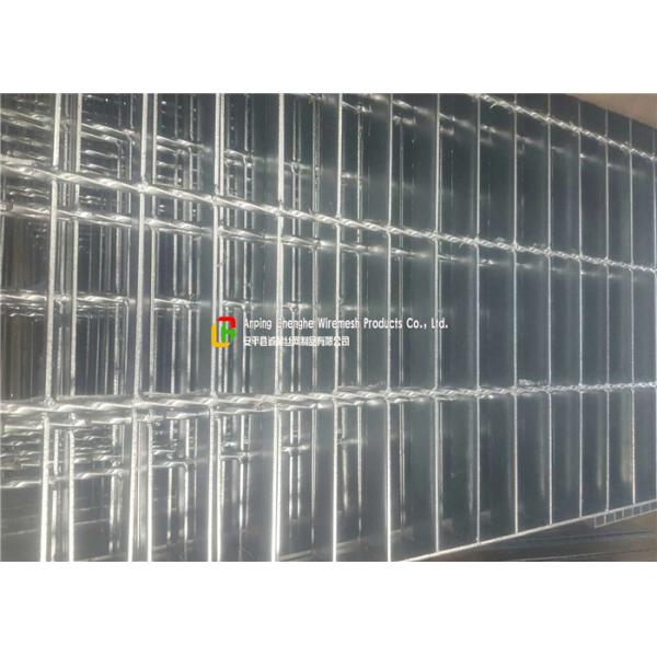 Twisted Steel Metal Grate Drain Cover , Driveway Trench Drain Grates Silver Color