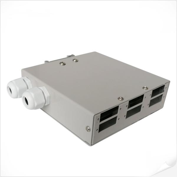 Boîte d'épissure fibre optique sur rail DIN à 6 ports avec 2 ports d'entrée/sortie de câble ; 12 ports d'entrée/sortie de jarretières