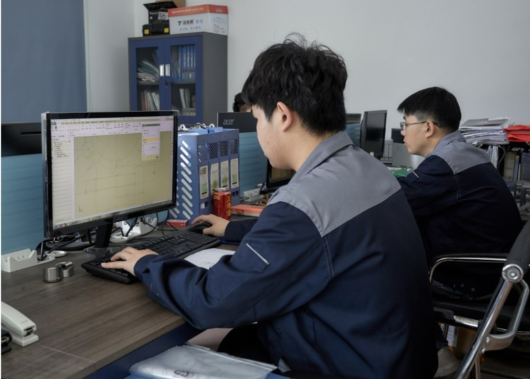 GJB9001C-2017 подгоняло часть CNC частей высокой точности подвергая механической обработке точную
