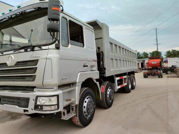 Shacman 8X4 camião de descarga 30t Sinotruck usado Super Drive 375HP 12 Wheel 40t
