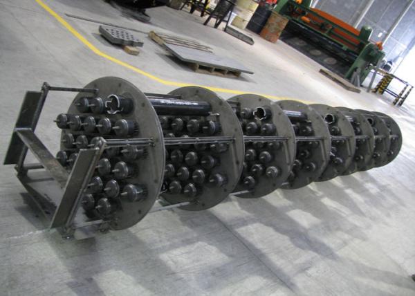 Large Operaion Flexibility Bubble Cap Tray Column , Durable Bubble Cap Distillation Column