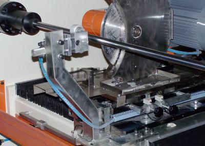 Fabricante de máquina de corte de fita adesiva Bopp faca dupla com quatro eixos