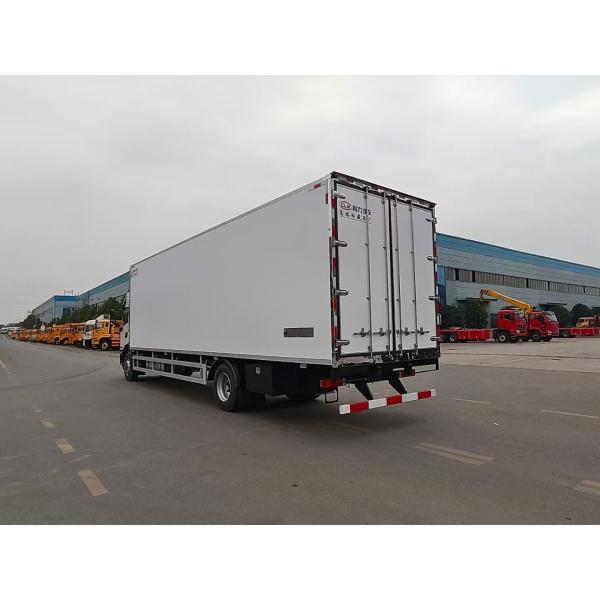Donfeng KR Cummins Engine Refrigerator Refrigerated Freezer Van Truck
