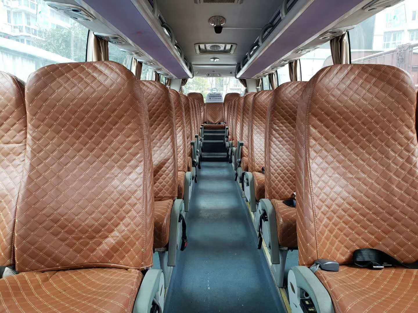Автобус тренера евро в 9 метров в используемый, 41 автобус мест подержанный и тренеры для Пассангер