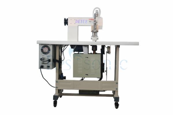 20Khz 1000w Ultrasonic Cutting And Sealing Machine With Touch Screen