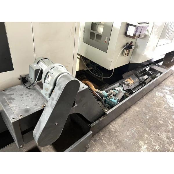 Used Feeler VMC Milling Machine High Speed CNC VMC Vertical Machining Center