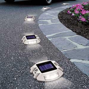 Solar Road Stud +100% powered by sunlight + solar aluminum casting spike LED traffic light