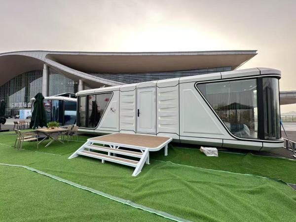 Logements dans des capsules spatiales abordables et performantes