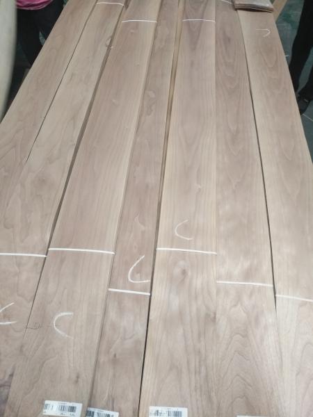 Sap Walnut (Walnut Sap) Natural Wood Veneers from www.shunfang-veneer-com.ecer.com
