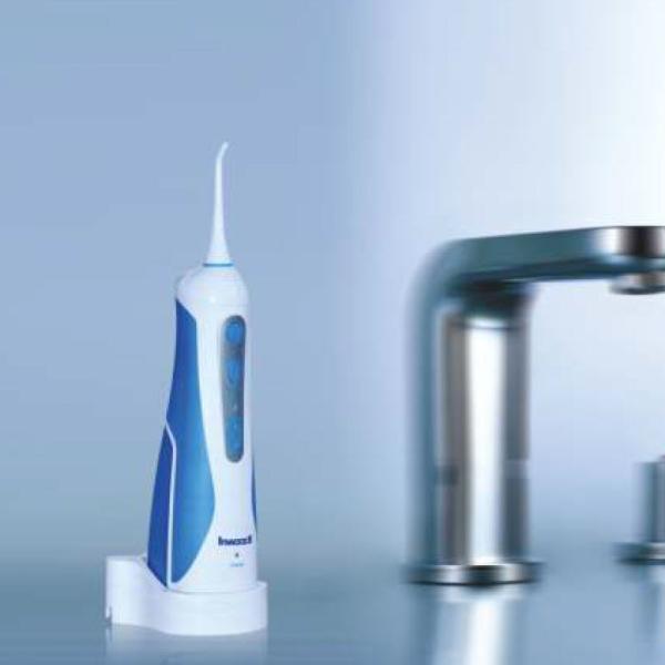 Electric tooth punch portable water dental floss household oral cleaning and tooth washing artifact