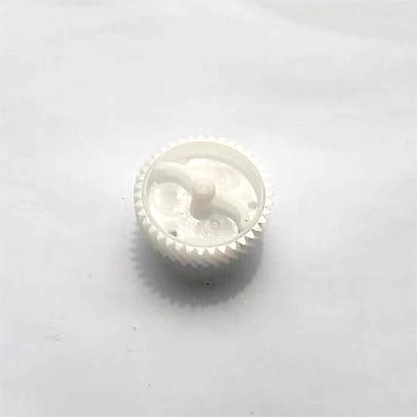 Round High Precision Gear , Plastic Helical Gears With Diametral Pitch 24