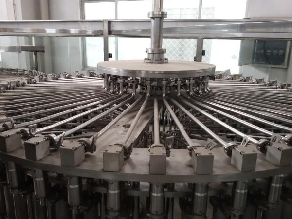 High Efficiency Beverage Automatic Filling Machine For Flushing Filling And Sealing
