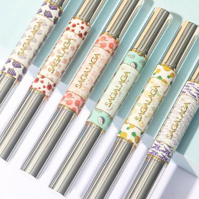 Fruit Fragrance Cuticle Oil Pen Nourish Dry Cracked Cuticles Ideal for Salon Home Nail Care Essential